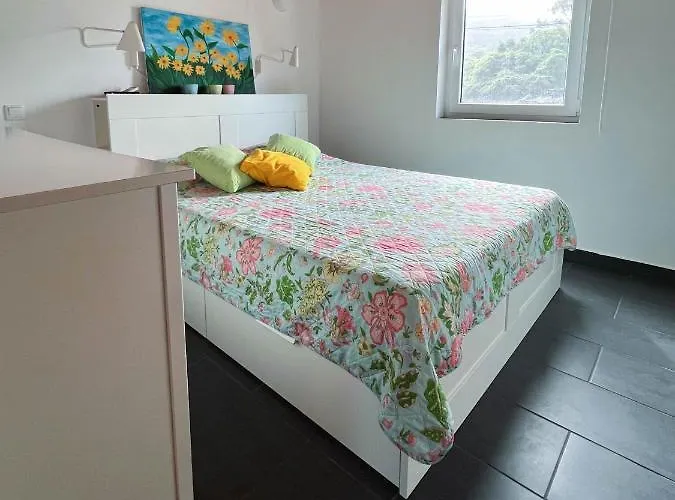 Holiday home Casa Dos Biscoitos Praia da Vitoria